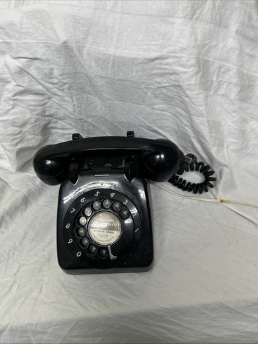 Vintage black dial - vintage, telephone
