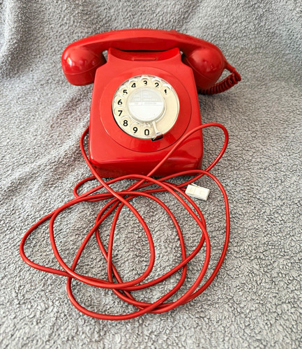 Vintage 1969 gpo 746 red - vintage,
