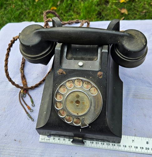 Black 1950s rotary dial - black,