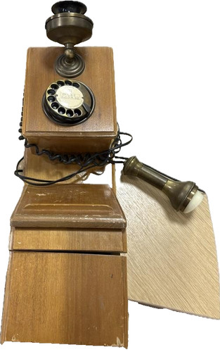 Vintage wood wall mounted - vintage,