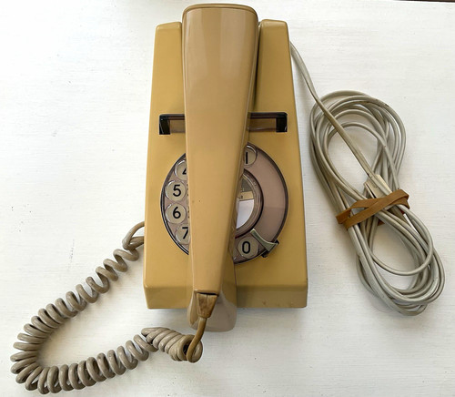 Beige 1970s rotary - beige,