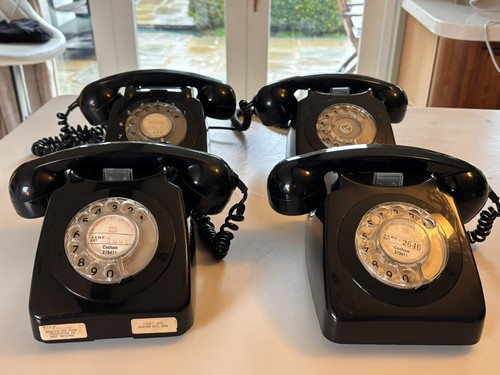 Gloss black vintage - 4x,