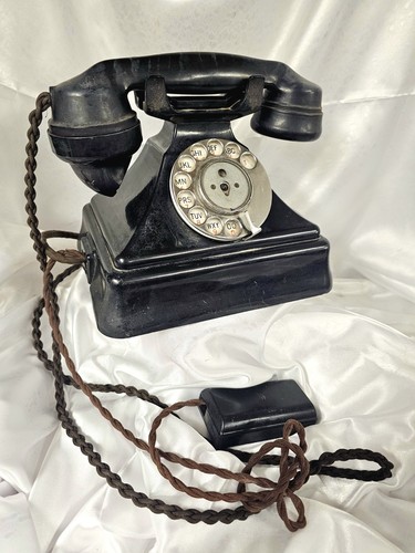 Vintage black bakelite - vintage, rotary