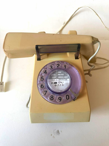 Vintage beige rotary dial - beige,
