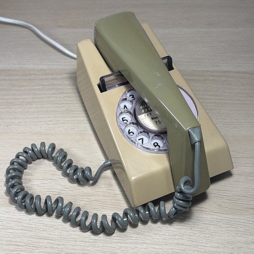 Vintage retro green 722f - retro,