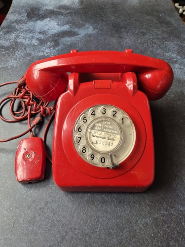 Vintage 1972 gpo - 1972, red
