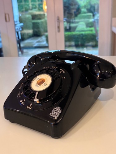 Gloss black vintage - black, 1980s