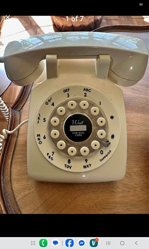 Beige 1950s rotary - rotary, desk