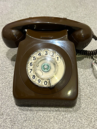 British telecom 746g brown - british,