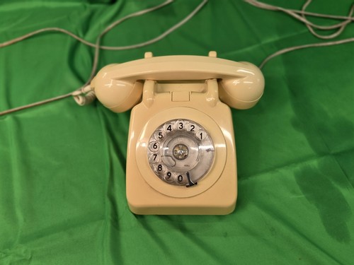 Original vintage rotary dial - original,